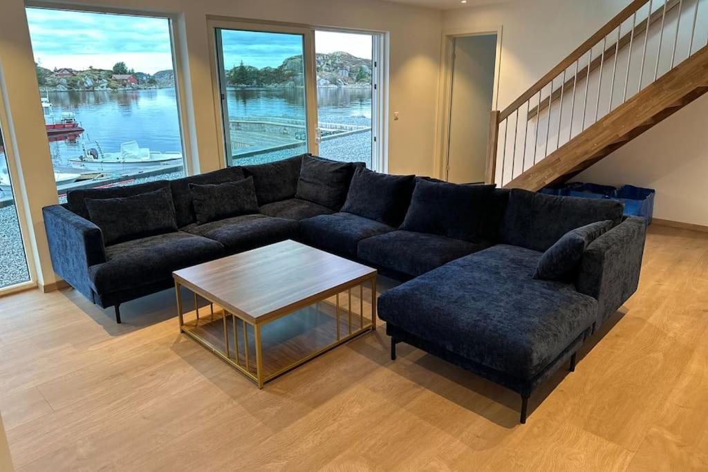 Eksklusiv Rorbu - Havblikk 1 - Batutleie Villa Bekkjarvik Ngoại thất bức ảnh